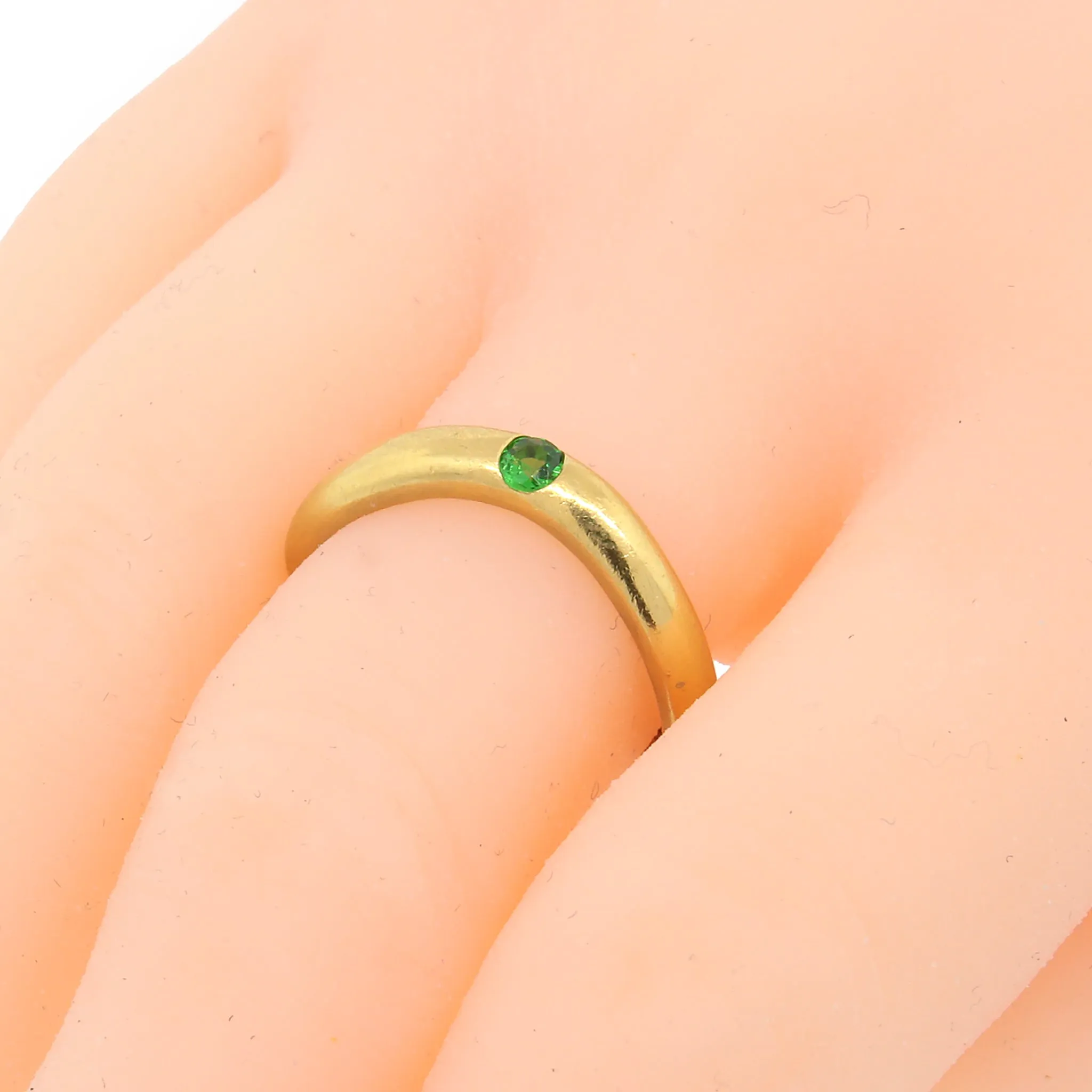 Angela Cummings Chrome Diopside & Gold Curve Ring in 18k Gold