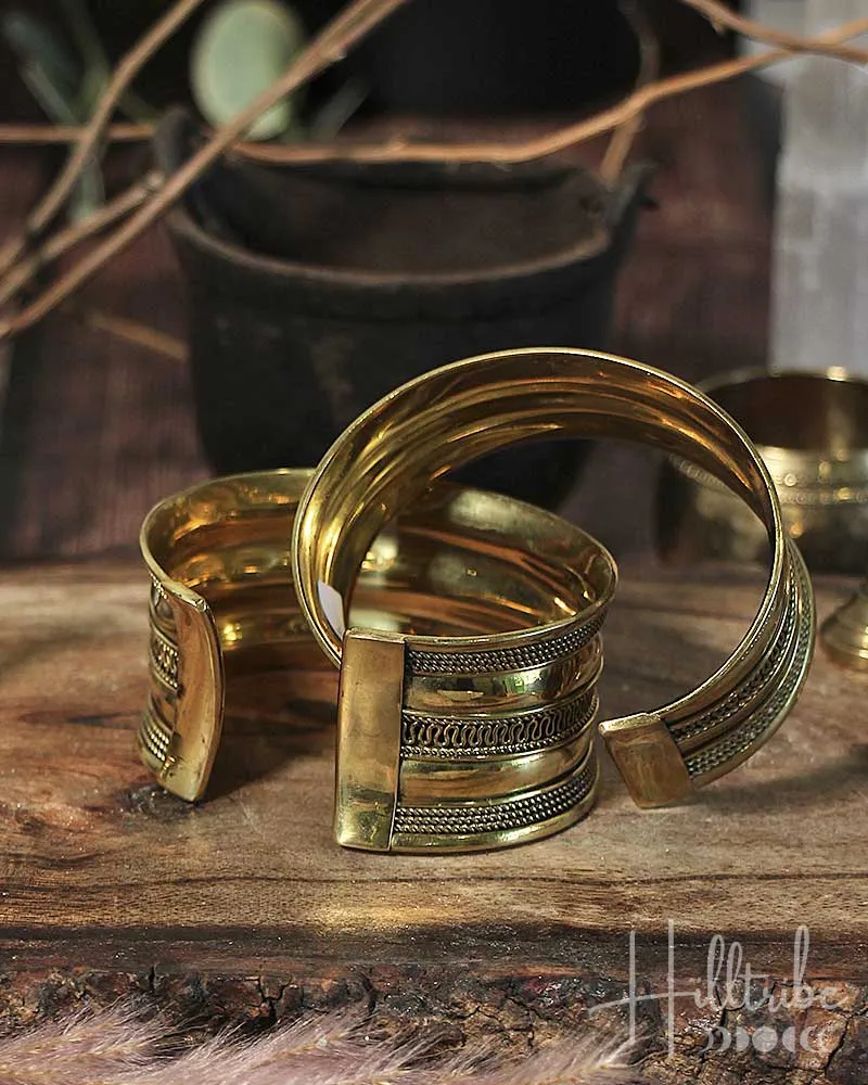 Baluta Waves Brass Bangle