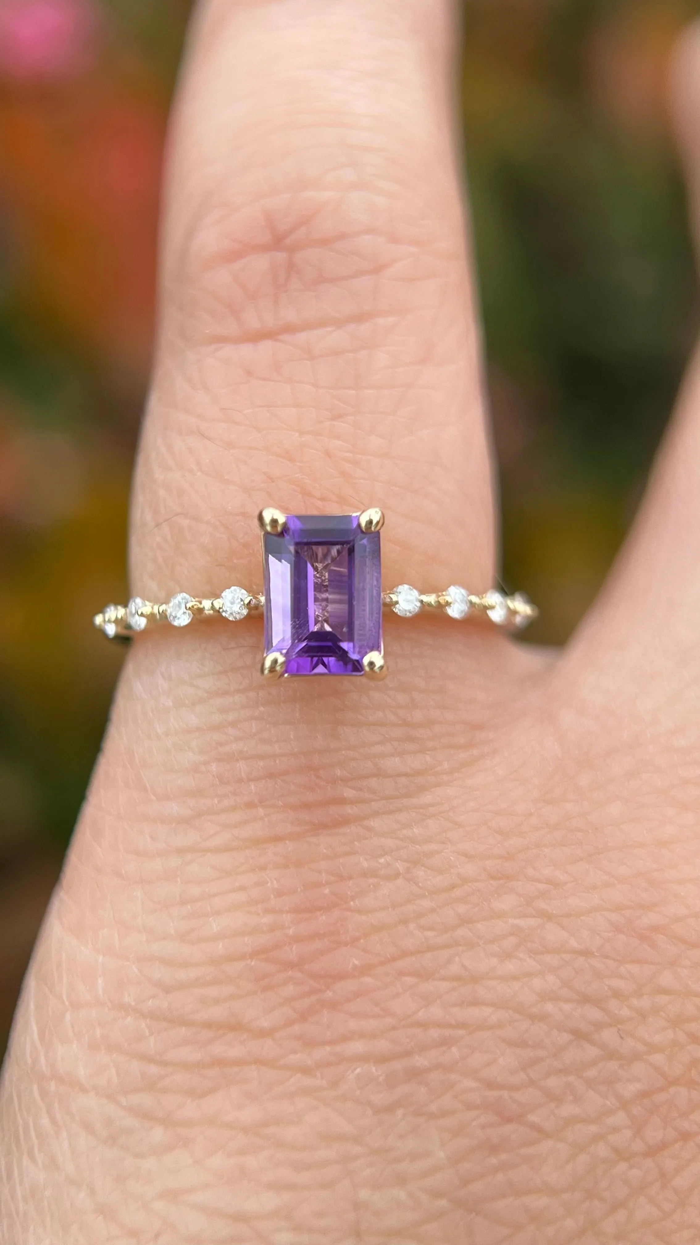 Bella 7x5mm 0.75ct Emerald Cut Amethyst Spaced Diamond Ring 14K Gold DFR017