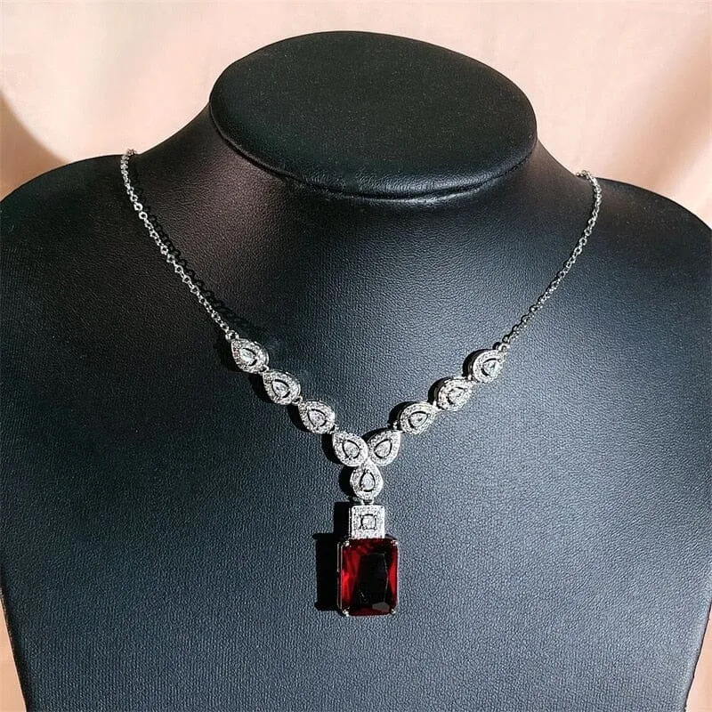 Dazzling Beauty Ruby Gemstone Pendant Necklace