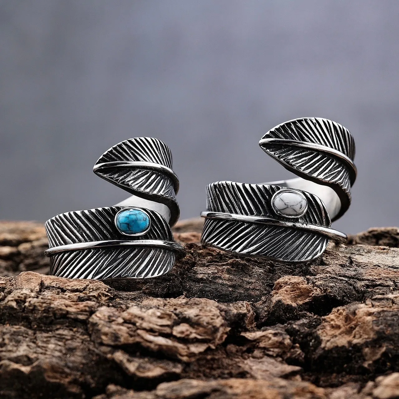 Feather & Black Stone Ring - R190