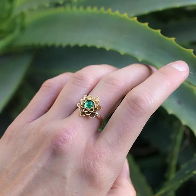 Fresh Lotus Small Moonstone Ring