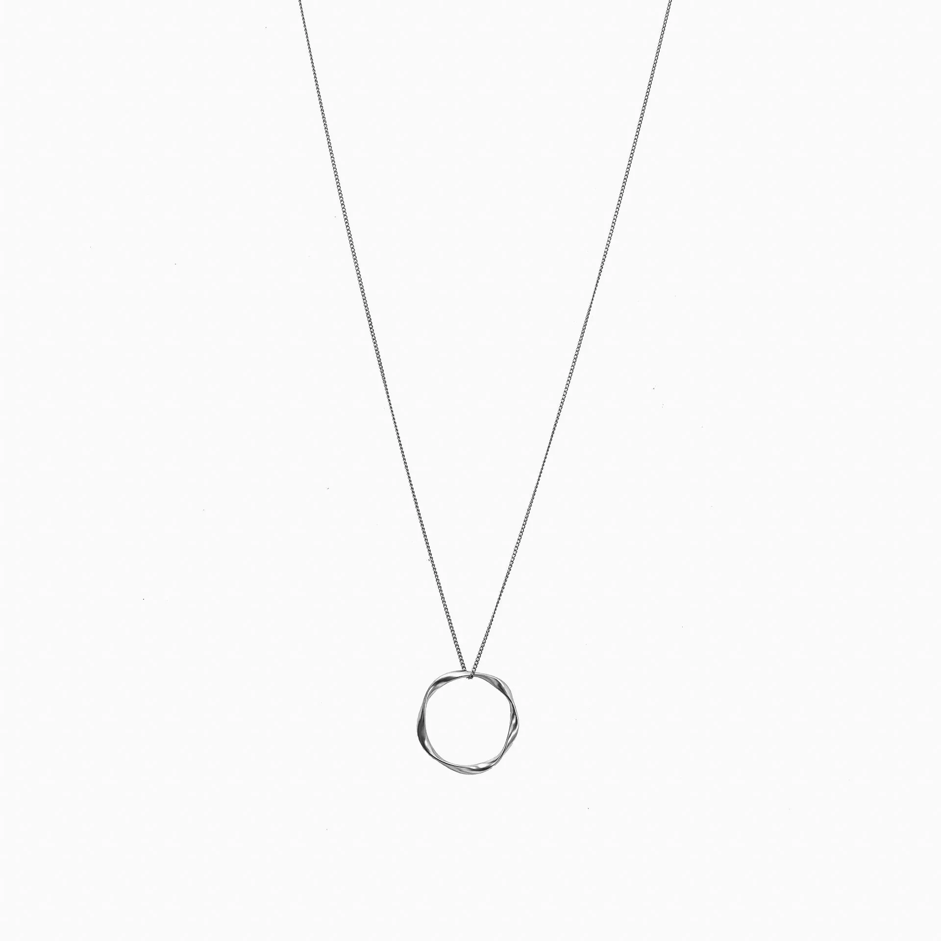 Long Marianne Circle Necklace