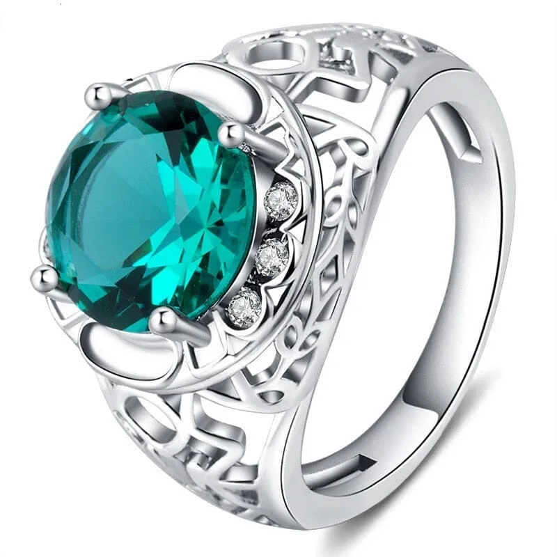 Lovely Topaz Gemstone Ring - 925 Sterling Silver