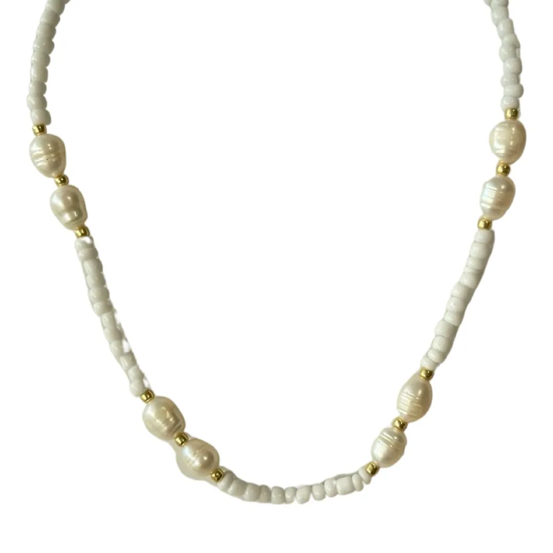 MANU FUERTE PEARL NECKLACE