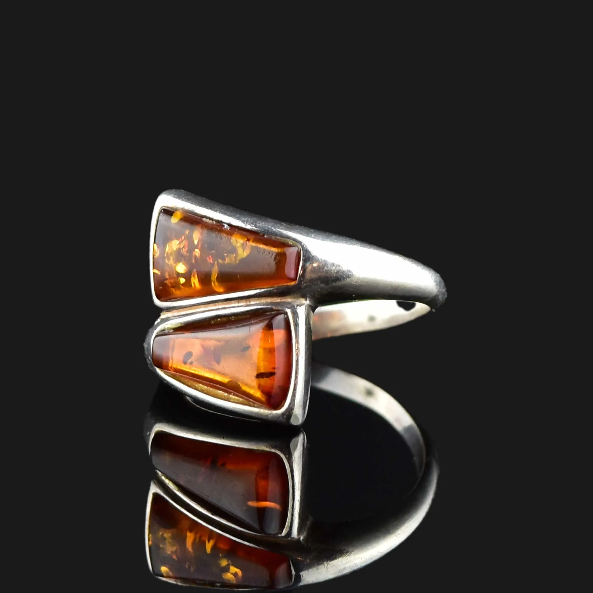 Silver Amber Bypass Style Ring, Sz 7.75