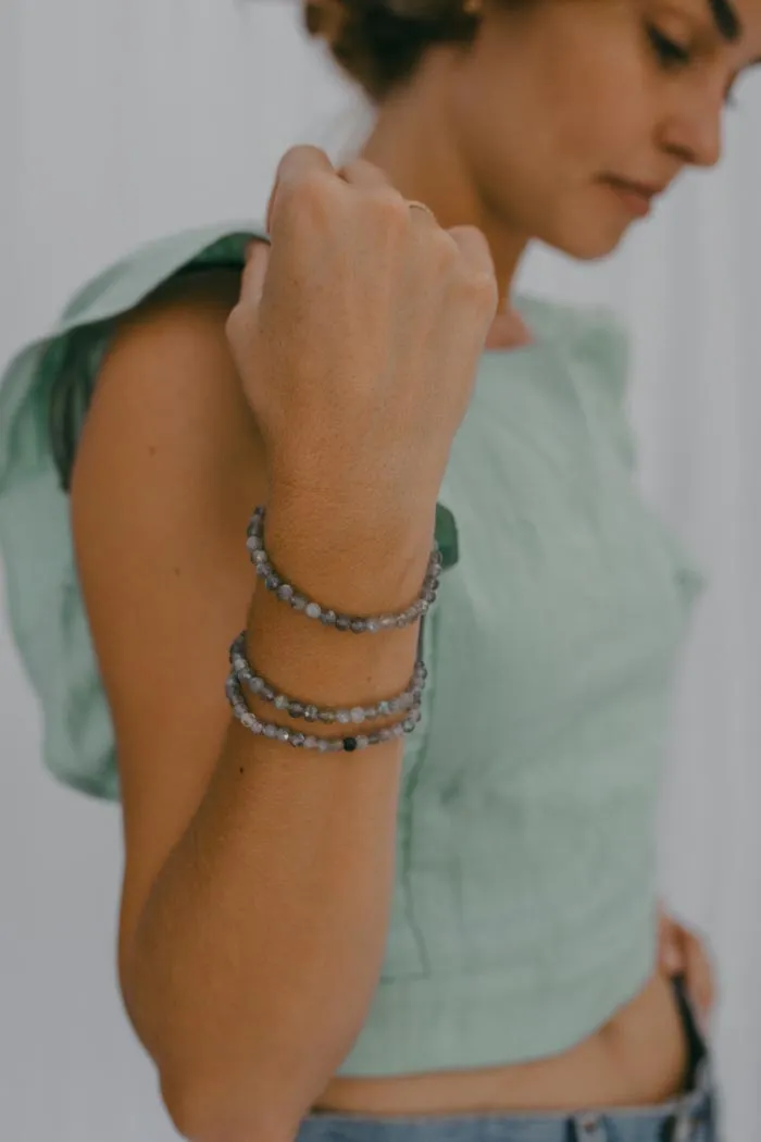 Stretchy Bracelet - Labradorite Faceted