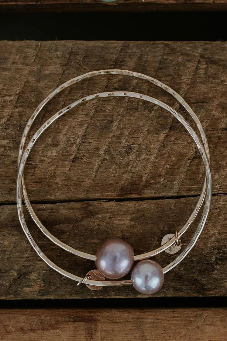 Ti Leaf Bangle - Pink Freshwater Pearl